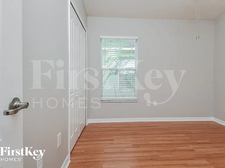 8129 Alamosa Wood Ave — Photo 13
