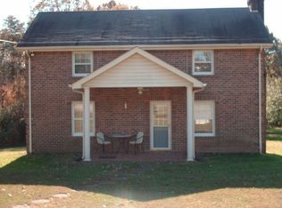 1312 Old Quarry Rd, Ringgold, VA 24586