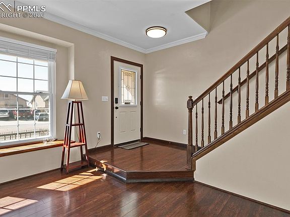 4th image of 5390 Goodview Dr