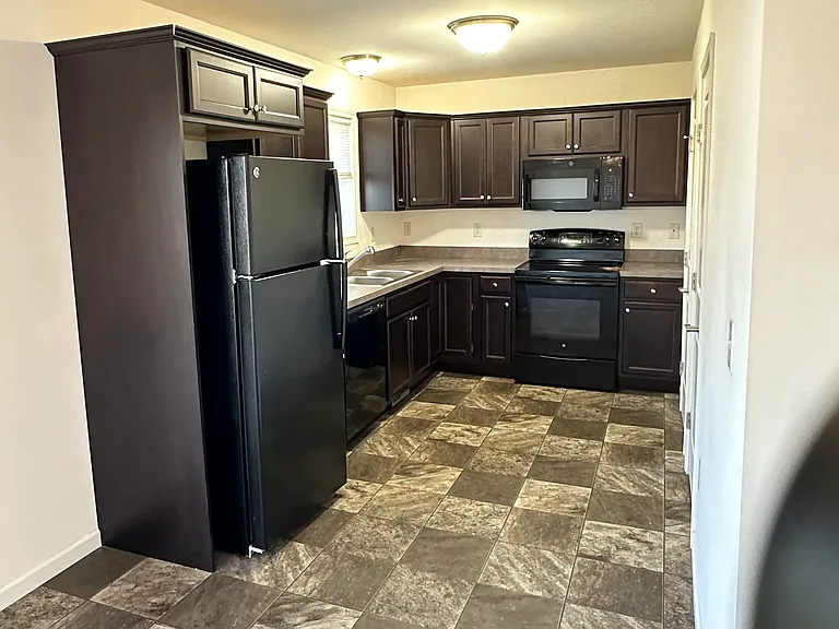 110 Nolan Dr — Photo 25