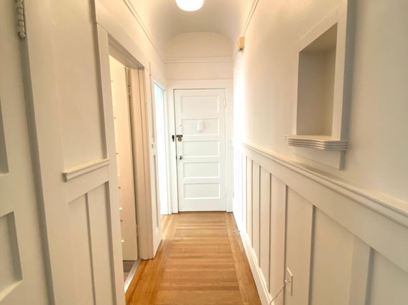 810 Masonic Ave #4