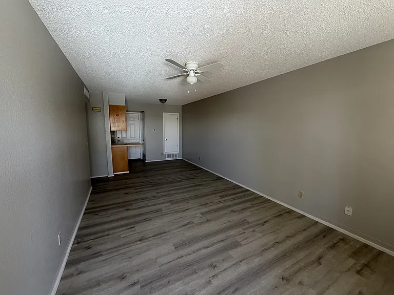 13340 Horizon Blvd #1 — Photo 2