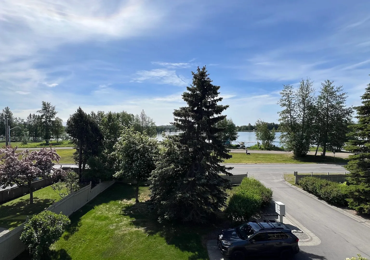 Lake Hood views! (2) Bed / (2) Bath Condo w/ Heated Garage Parking! — Photo 1