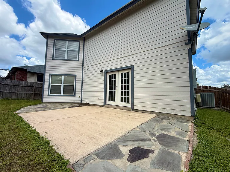 10838 Larson Cavern — Photo 42