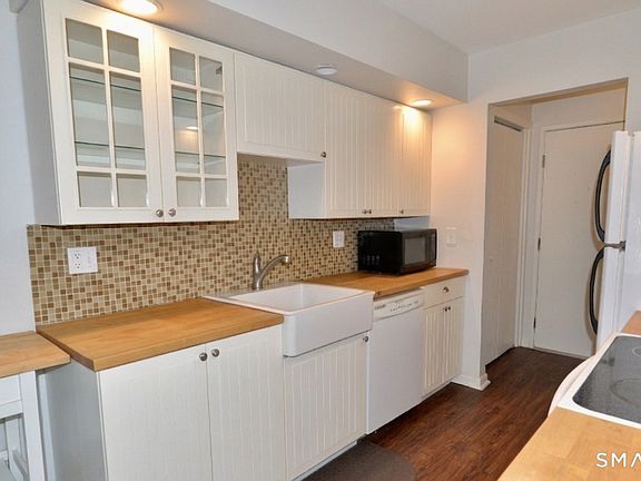 4th image of 125 Warner Hill Road #67