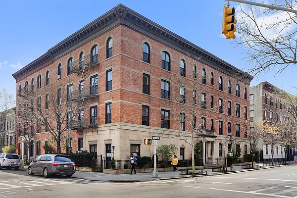 Sold by Corcoran | media 15