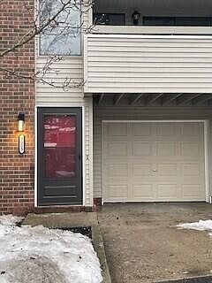 1st image of 3005 Chapshire Dr SE
