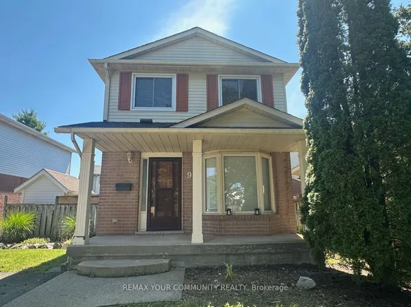 9 Buchanan Cres, Thorold, ON L2V 4S2