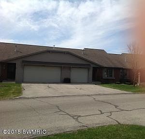 1st image of 290 Molen Dr