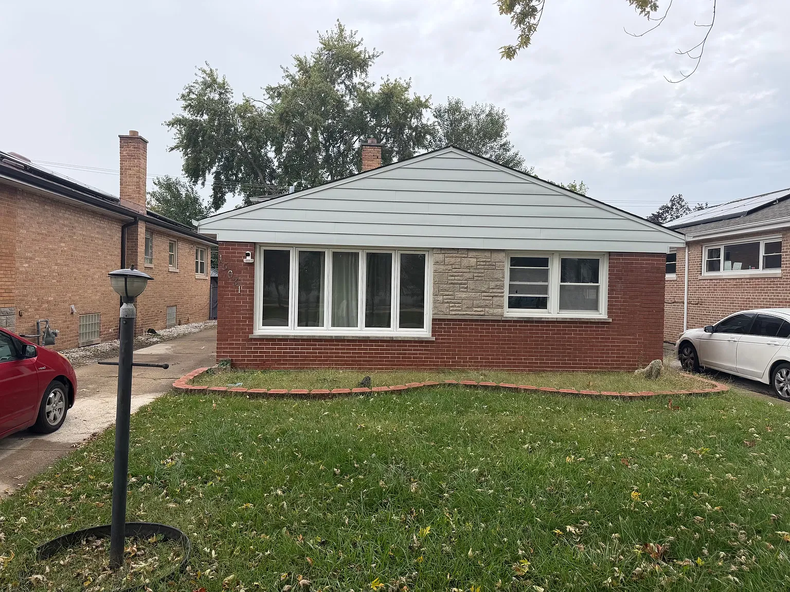 4 bed, 2200 sqft, $2,900 — Photo 1