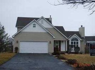 856 Weston Ct, Elburn, IL 60119