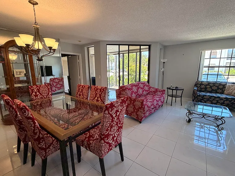 5136 Floria Dr #G — Photo 6