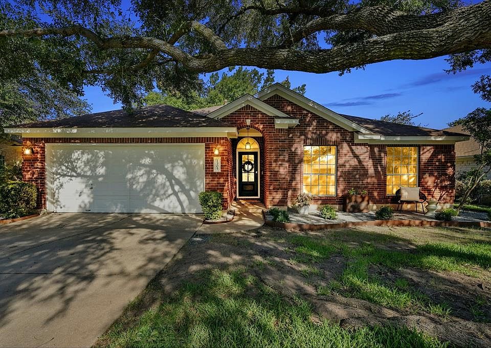 1st image of 1305 Whippoorwill Dr