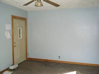 4th image of 4806 Wentworth Blvd