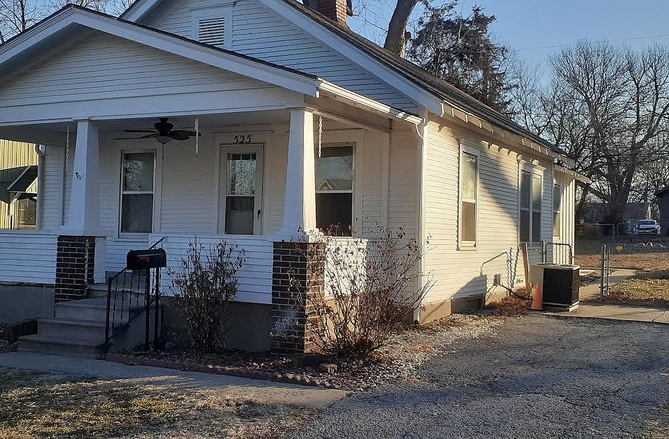 1st image of 525 S Ash Ave