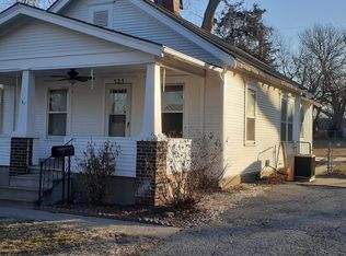 525 S Ash Ave, Independence, MO 64053