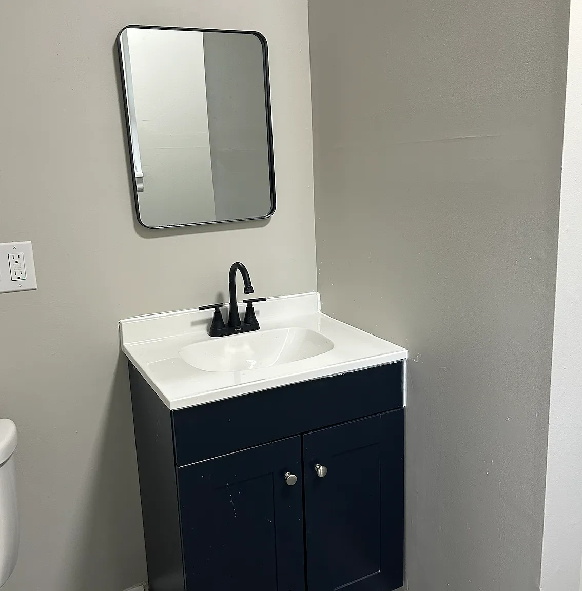 1 bed, 900 sqft, $975 — Photo 2
