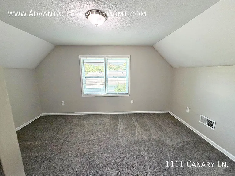1111 Canary Ln — Photo 15