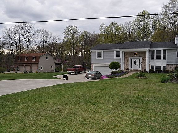 2nd image of 27331 Leona Dr