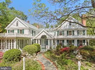 9400 Falls Rd, Rockville, MD 20854