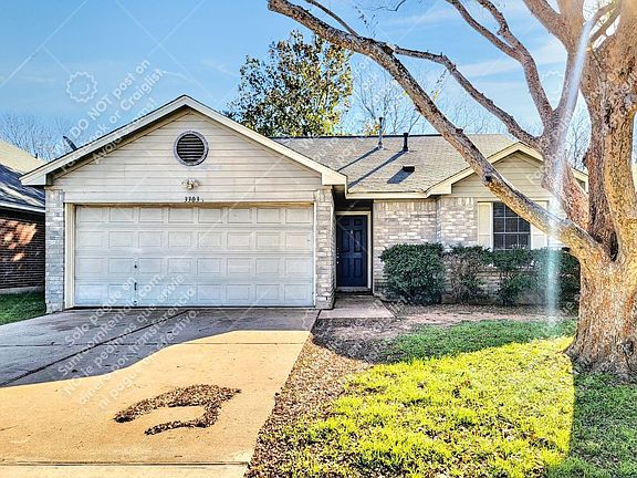 2nd image of 3303 Peavy Dr