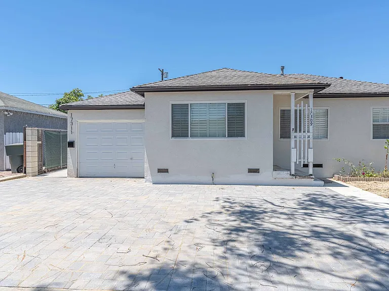 17309 Elgar Ave — Photo 1