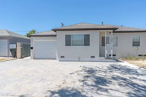 17309 Elgar Ave Photo 1