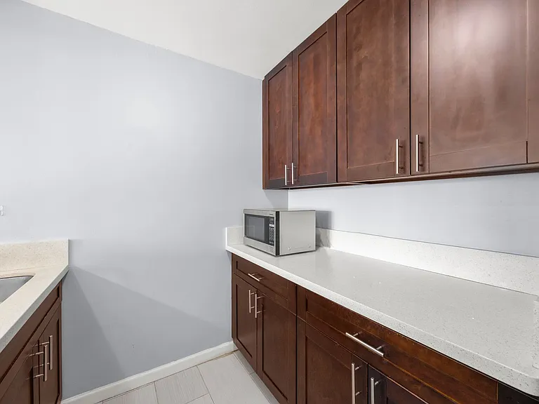920 Ward Ave #11A — Photo 20