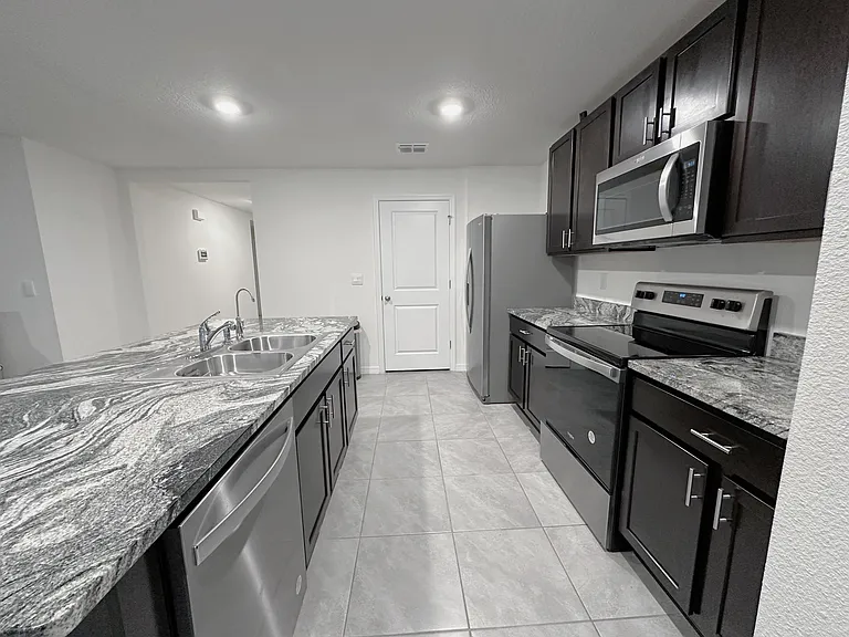 7137 SW 136th Ln — Photo 6