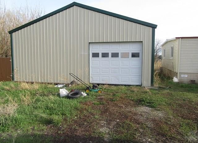 2nd image of 5634 Bengtson Rd