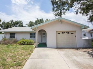 12951 83rd Ave, Seminole, FL 33776