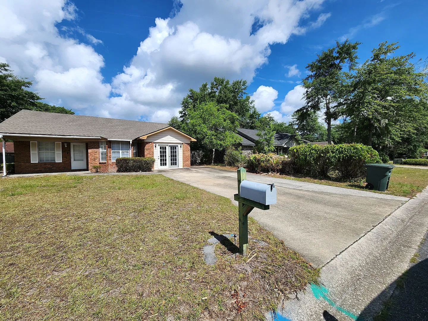 1102 Tomahawk — Photo 4