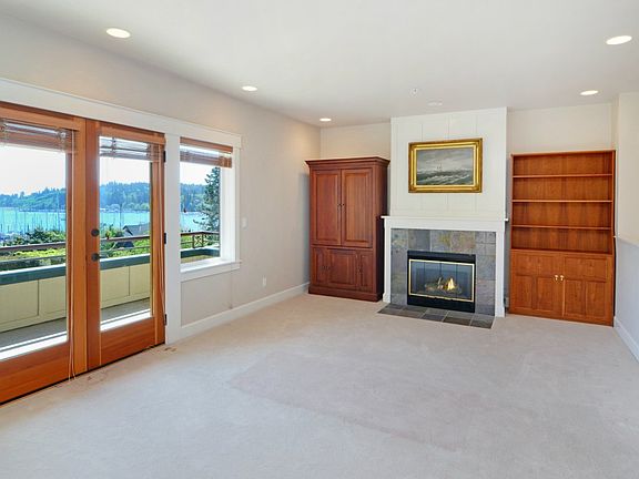 5th image of 470 Wood Ave SW Unit 2B