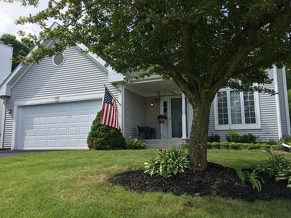 4th image of 208 Sanctuary Pl