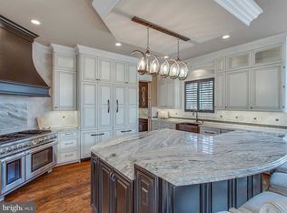 2325 N Quebec St, Arlington, VA 22207