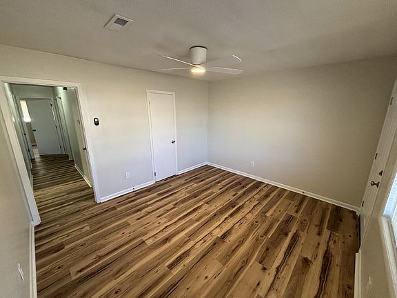 2nd image of 102 Parker Dr