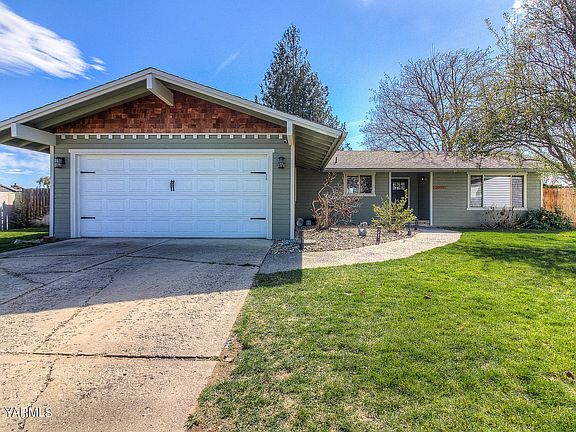 2nd image of 3008 W Logan Ave