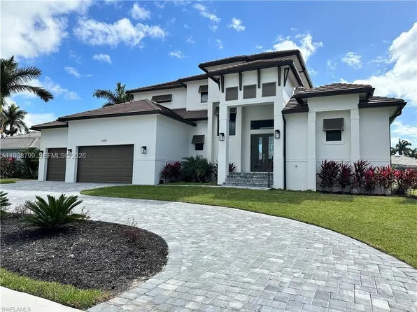654 Bamboo Ct, Marco Island, FL 34145
