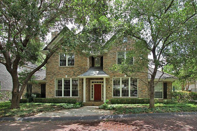 1st image of 12 Glendalough Ct
