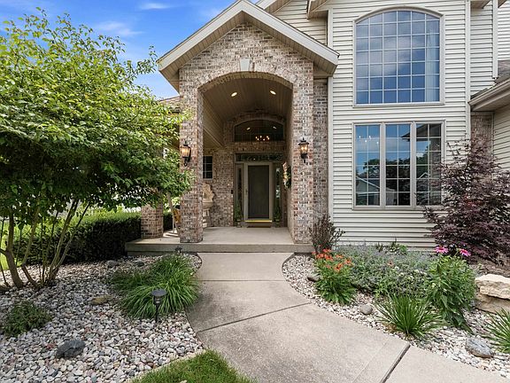 2nd image of 300 Starkweather Dr
