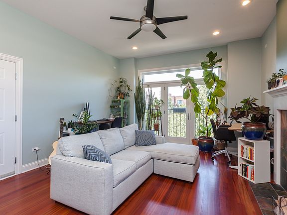 4th image of 1831 N Fairfield Ave #3N
