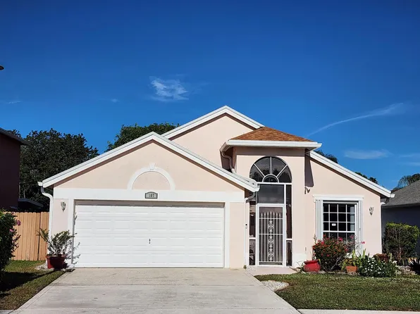 107 Saratoga Boulevard E, West Palm Beach, FL 33411