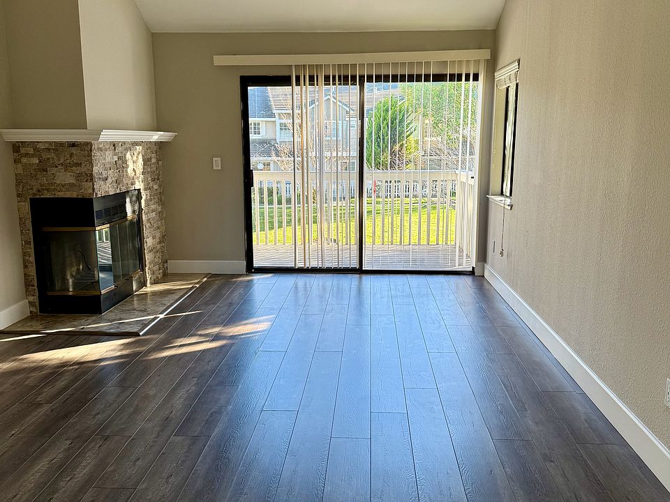 1st image of 5023 Shalimar Cir