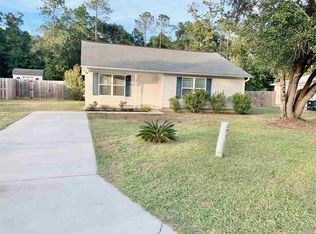 6566 Warren Rd, Milton, FL 32583