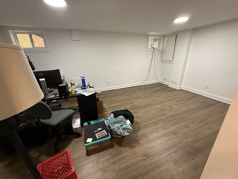 660 Hochelaga St #30 — Photo 36