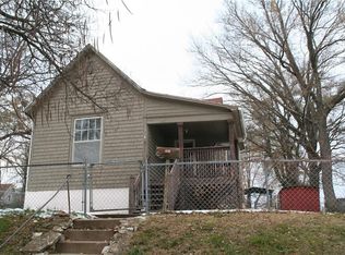 1964 Franklin Ave, Kansas City, KS 66104