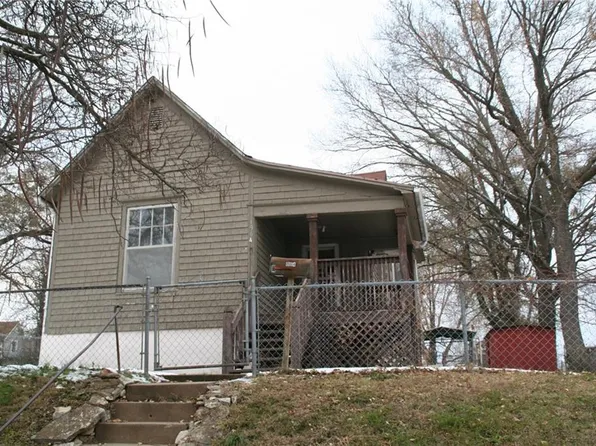 1964 Franklin Ave, Kansas City, KS 66104
