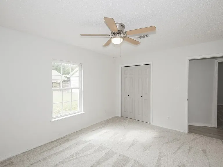 5561 Cottonwood Dr — Photo 14