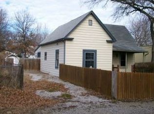 322 W Walnut St, Cleveland, MO 64734