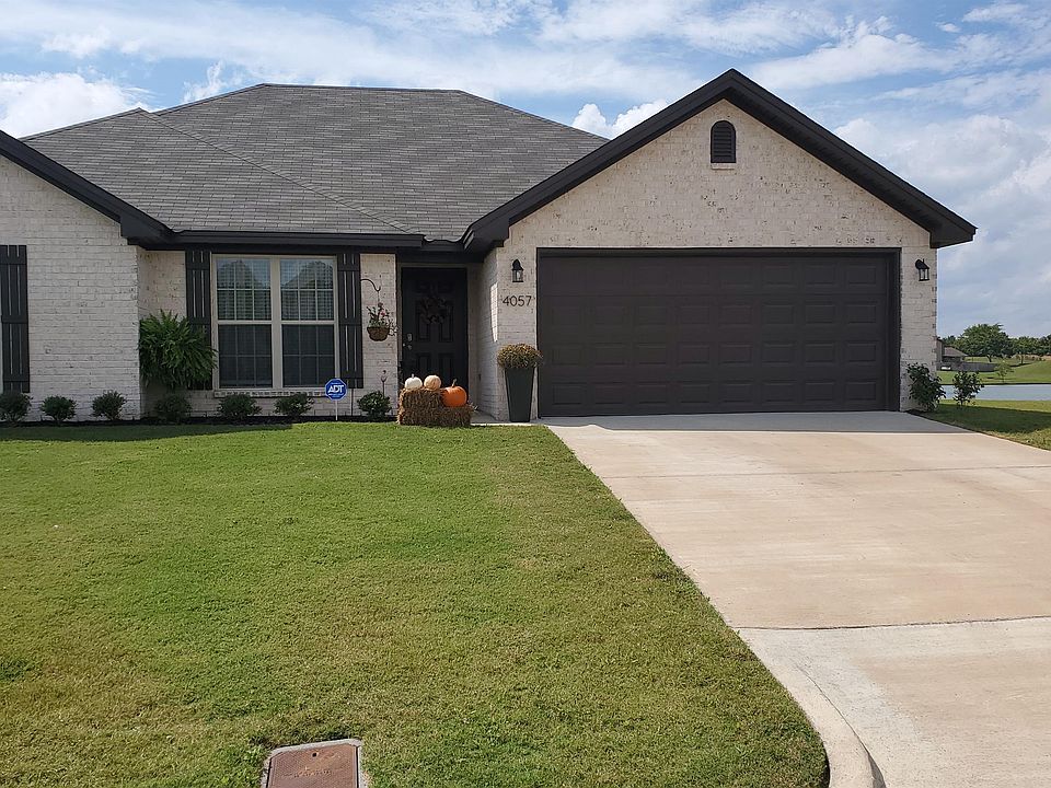 1st image of 4057 Albion Dr